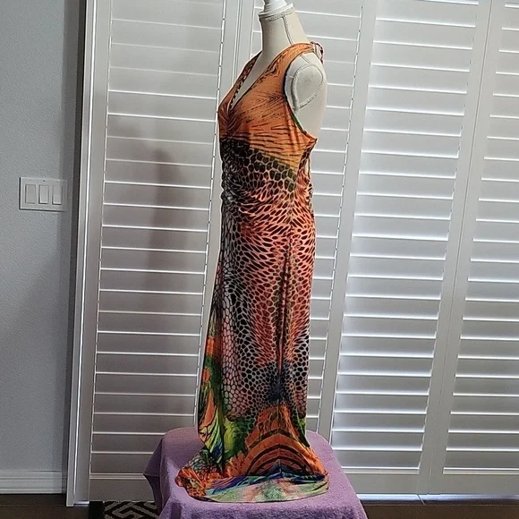 Venus Long Maxi Dress - Picture 2 of 9